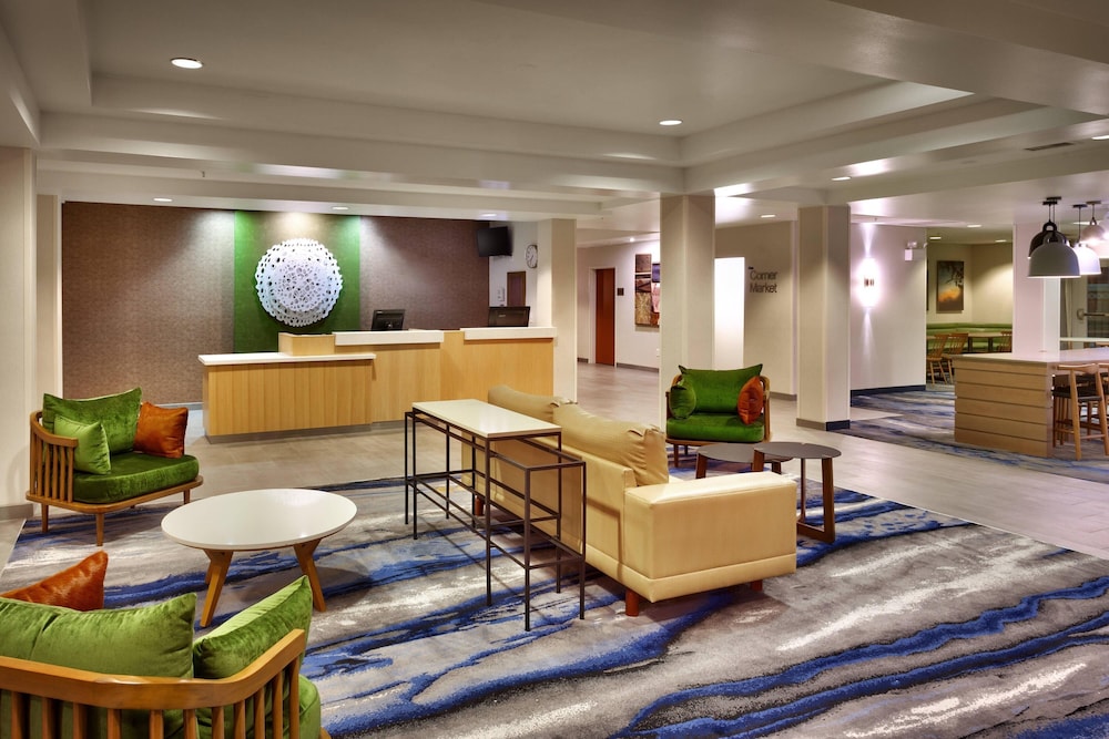 Fairfield Inn and Suites by Marriott Roswell - photo 2