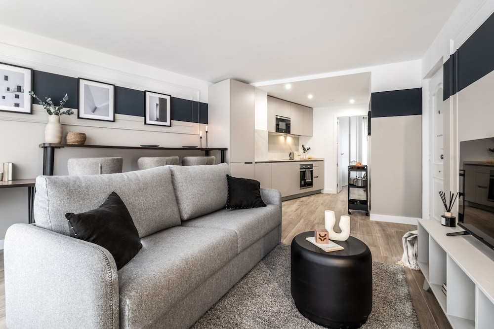 Abantos 1 Bedroom With Pool in Castilla Madrid hotel