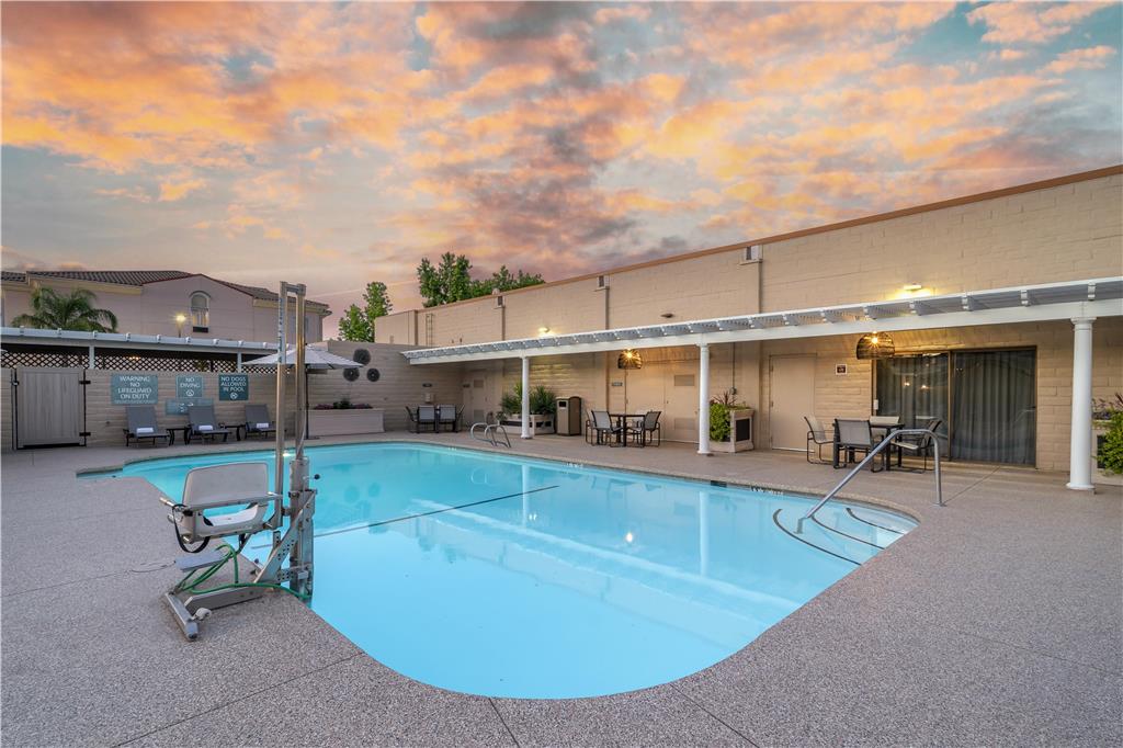 Best Western Plus Hilltop Inn - photo 49