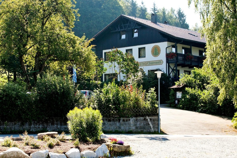 Landhotel Bayerwald — Deggendorf