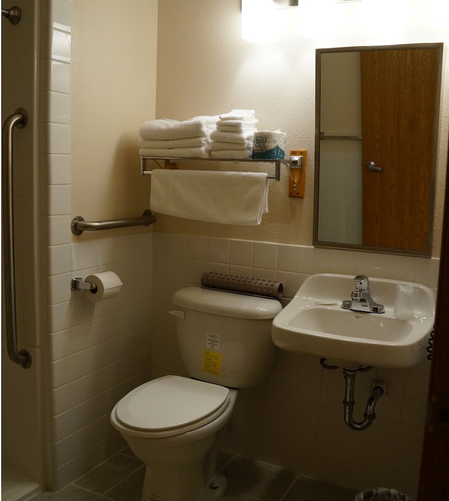 Fort Randall Casino Hotel - photo 11