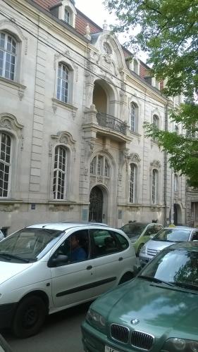 Apartmnet on Machabeli 20