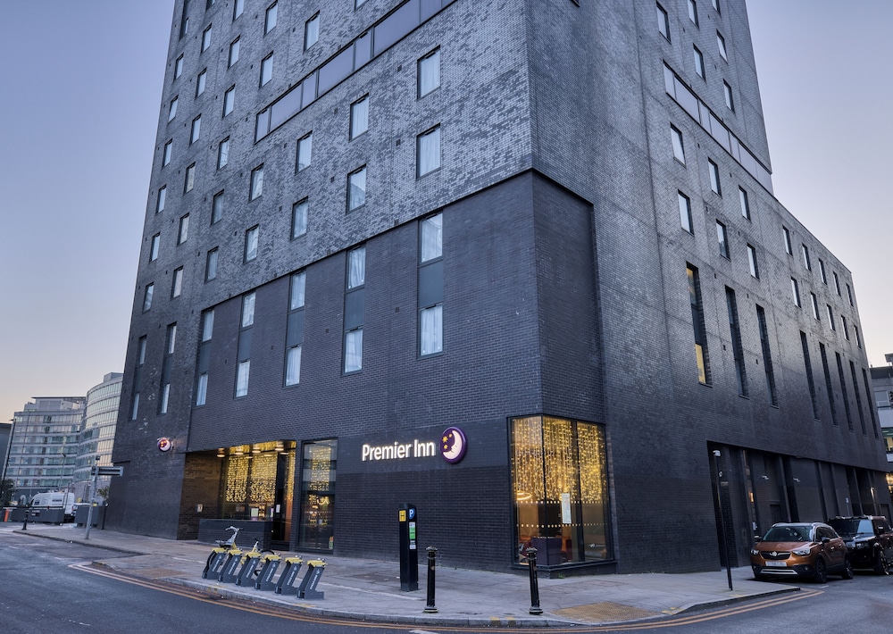Premier Inn Manchester City