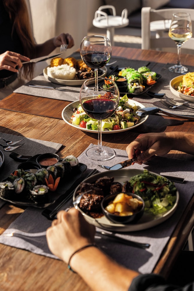 מזון ומשקאות