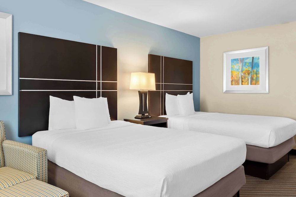 Best Western Newport Inn - photo 11