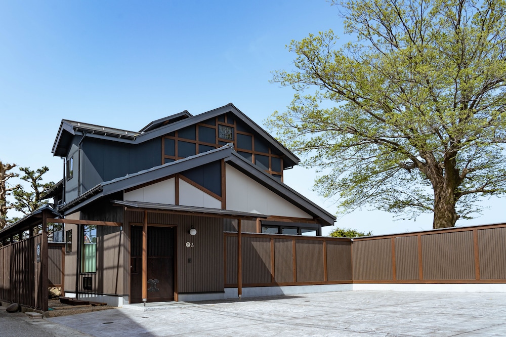 Juhachiro Hanare Yado Ito in Gifu-Shi, Japan