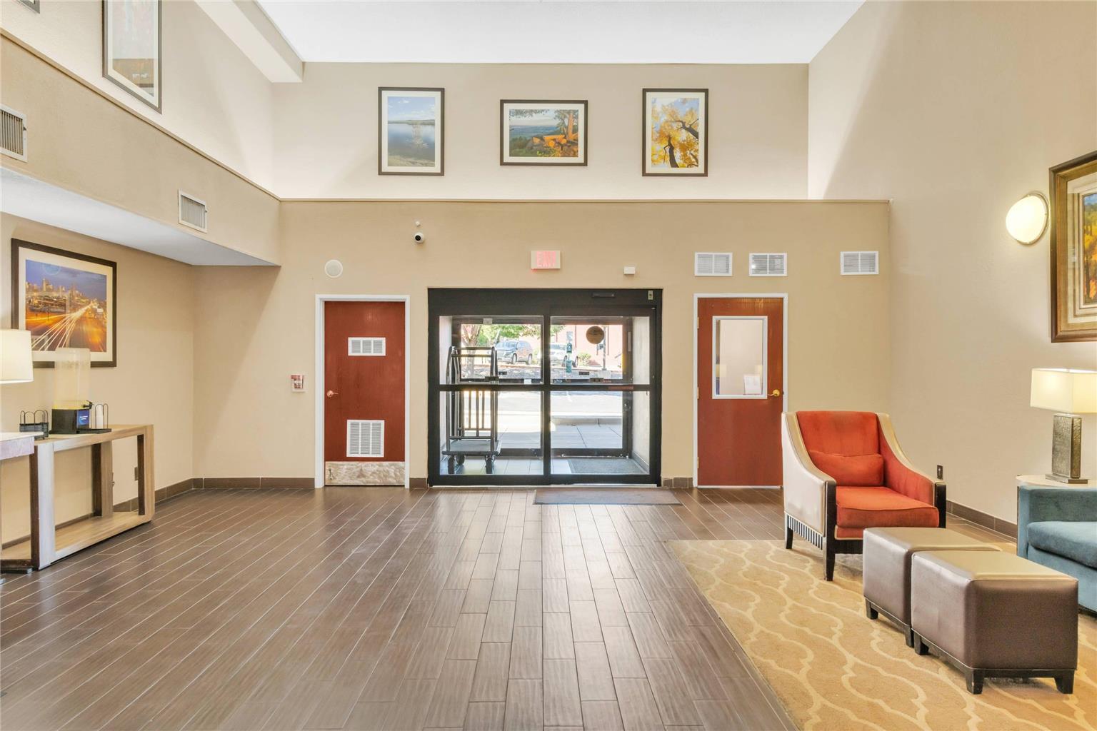 Comfort Suites Lakewood Denver - photo 5