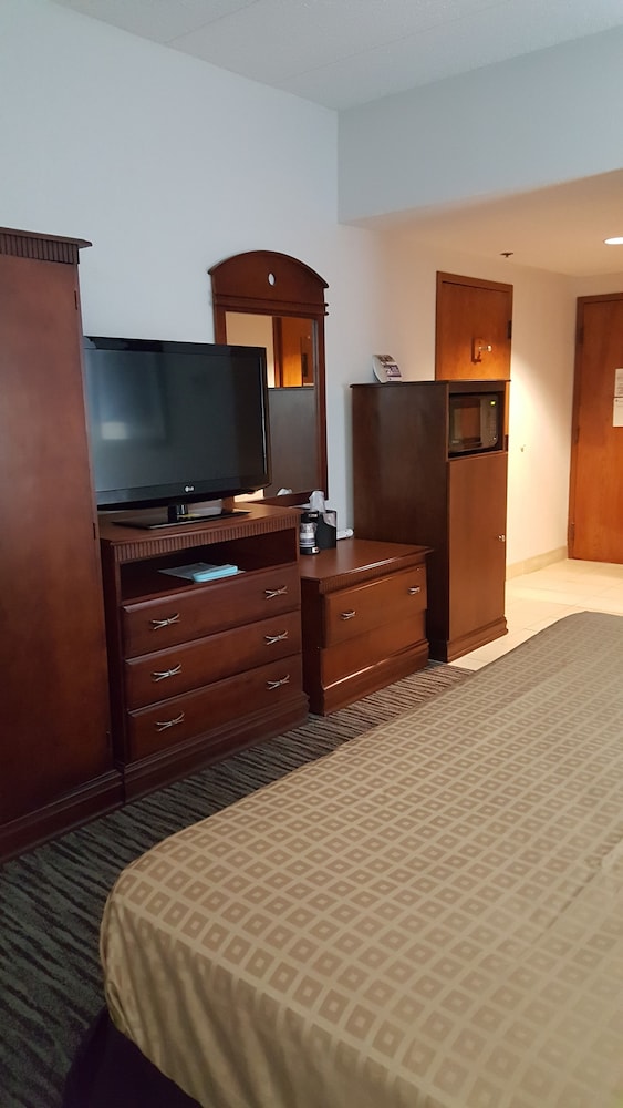 The Hotel at Dayton South - photo 7