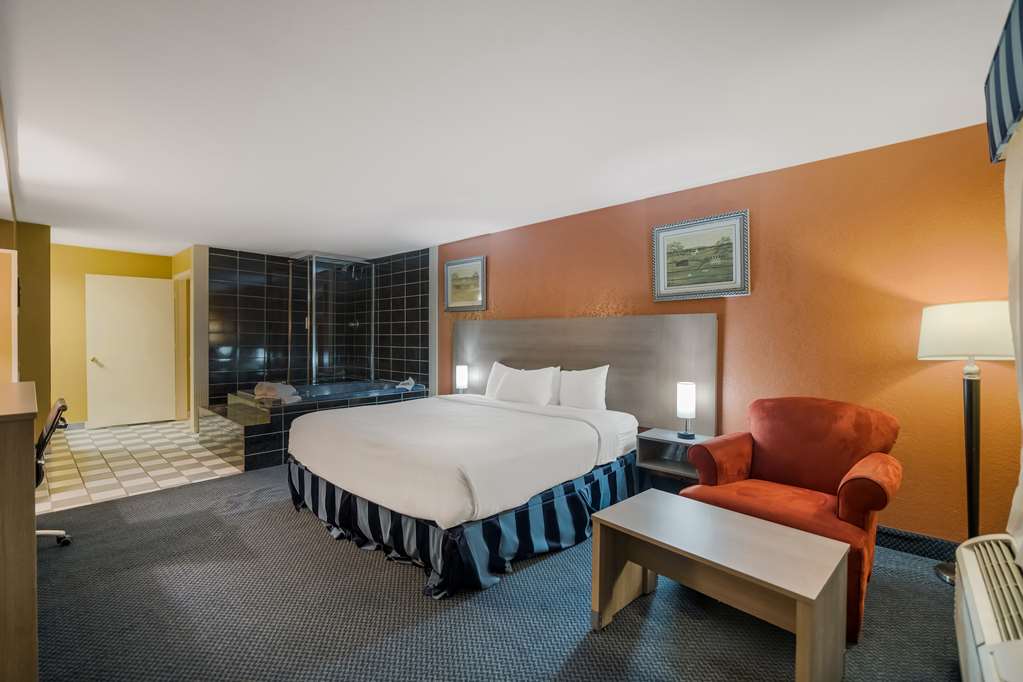 SureStay Hotel by Best Western Mt Pleasant - photo 15