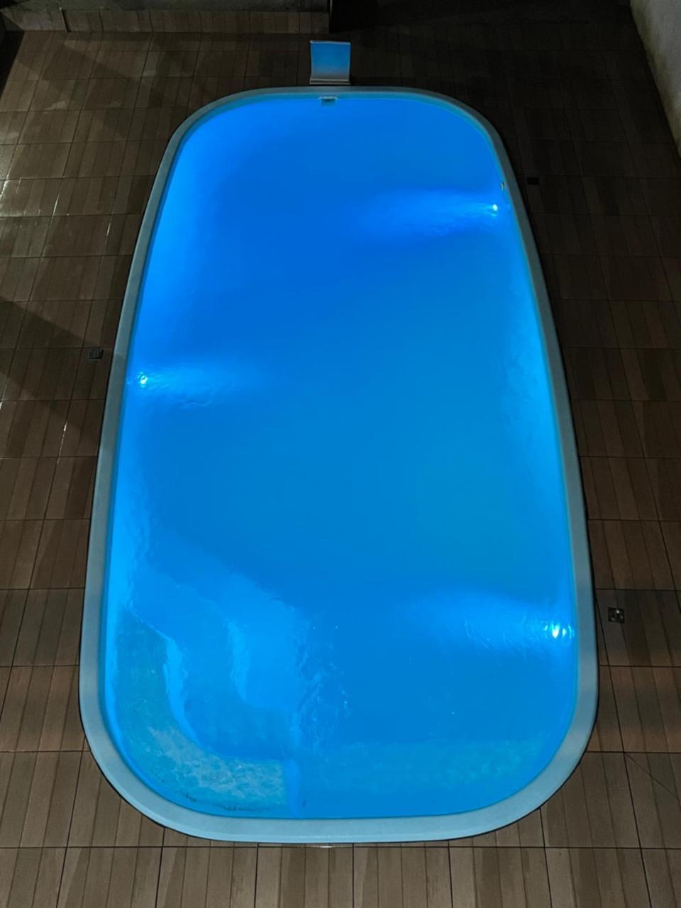 Casa Com Piscina Apenas 350 Metros Da Praia