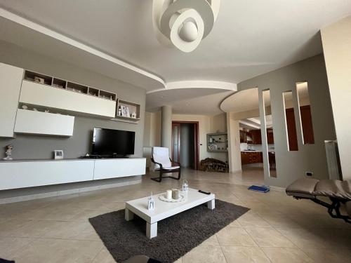 Casa Vacanze la Noce — 4-Star Luxury Hotel in Roseto Valfortore, Italy