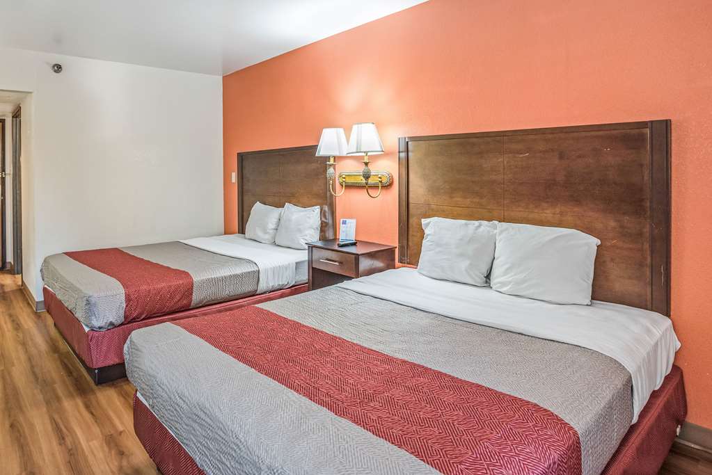 Motel 6 Levittown PA Bensalem - photo 16