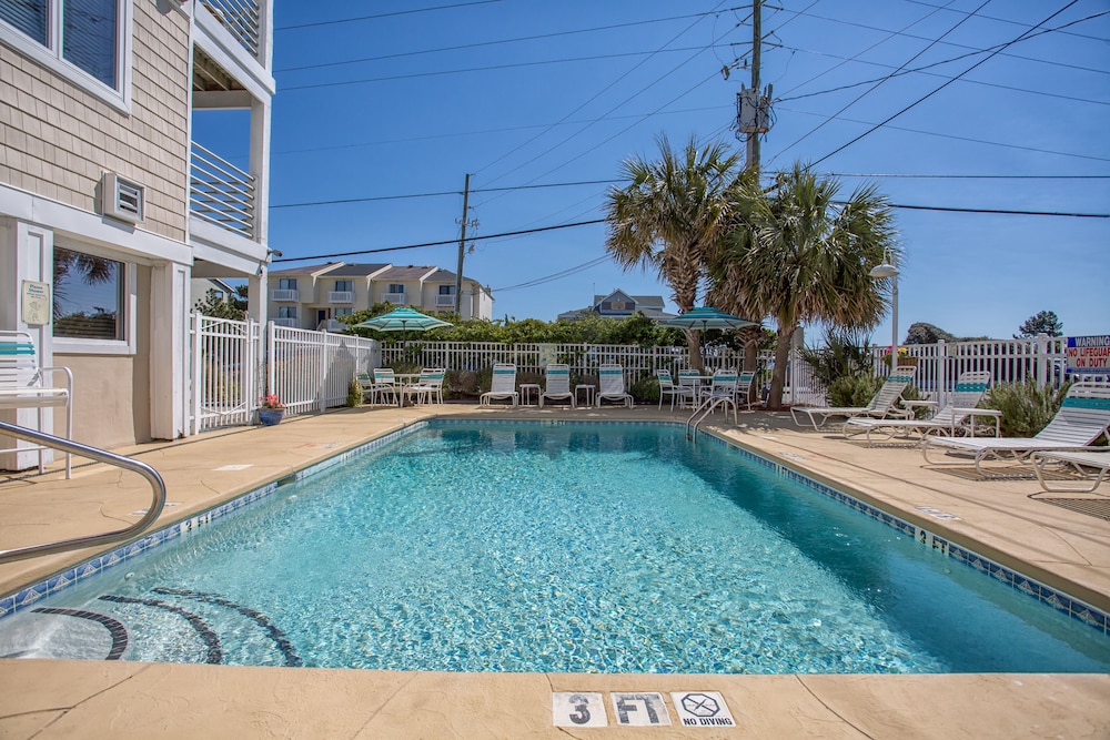 Sandpeddler Inn & Suites - photo 273