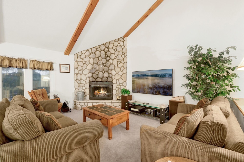 Bear Golf Inn #1218 - photo 2