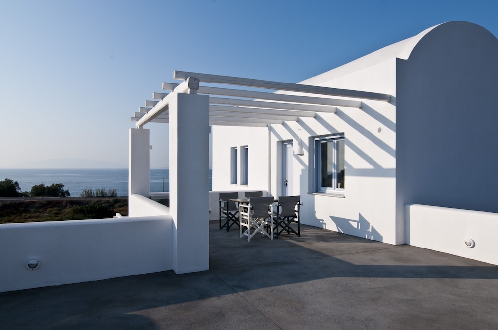 Sun Anemos Resort - last minute hotel in Oia