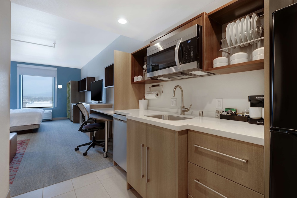 Home2 Suites by Hilton Las Vegas I 215 Curve - photo 13