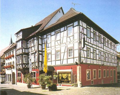 Hotel Zum Lamm — Gundelsheim