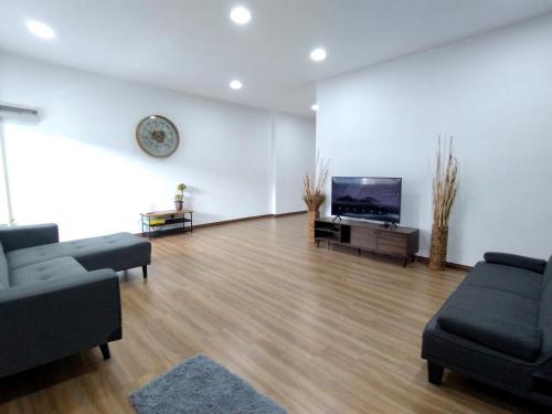 Greenery Studio Kubot a Sentral — 4-Star Luxury Hotel in Tawau, Malaysia