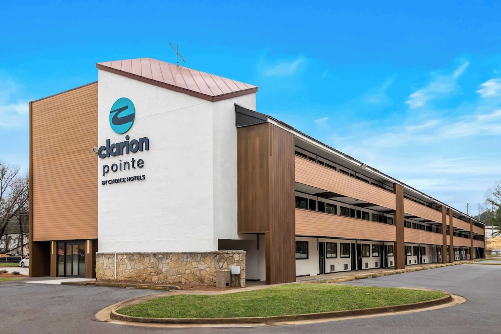 Clarion Pointe Kennesaw Town Center - photo 36