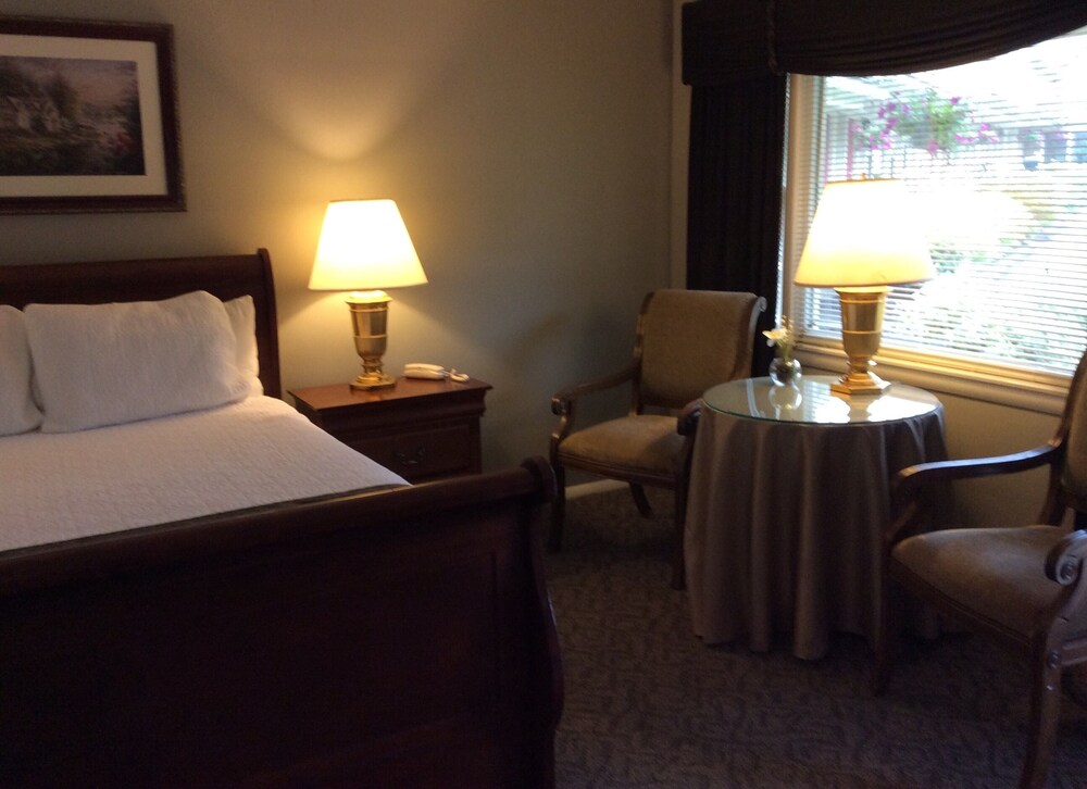 The Inn at Rye Place - photo 18