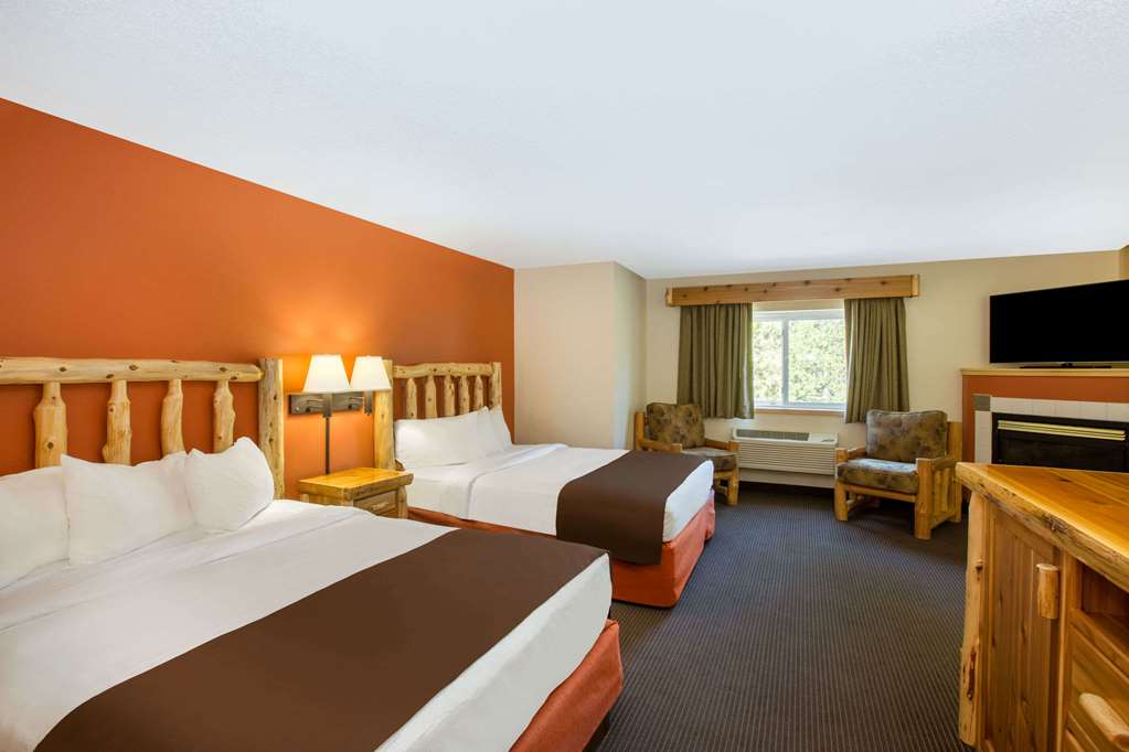AmericInn by Wyndham Pequot Lakes - photo 15
