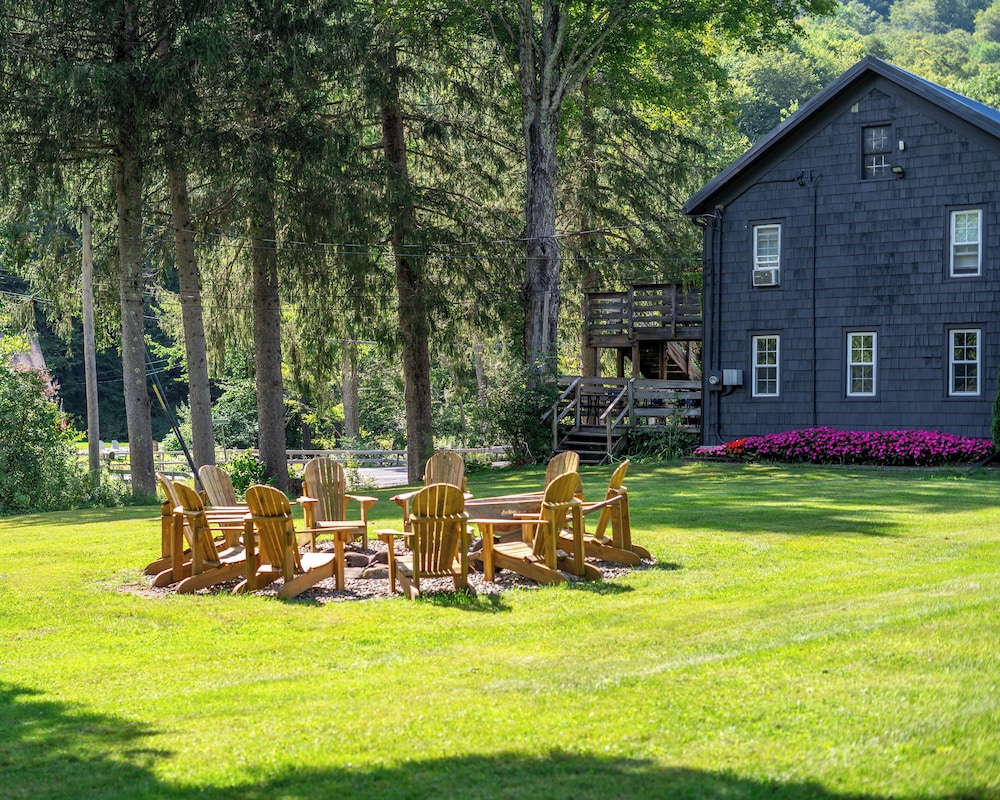 Catskill Seasons Inn - photo 105