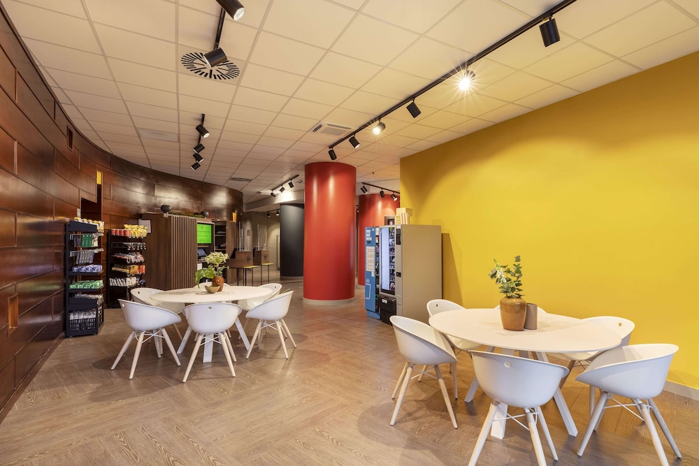 G Hotel — Pomezia — photo 2