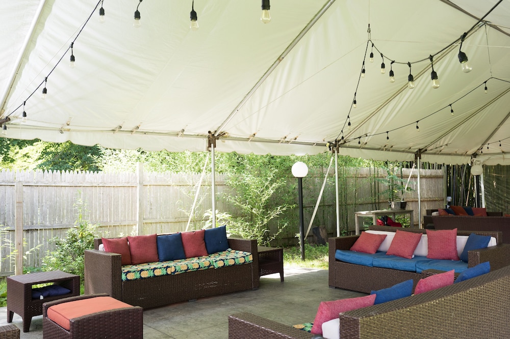 Shorewood Inn - photo 35