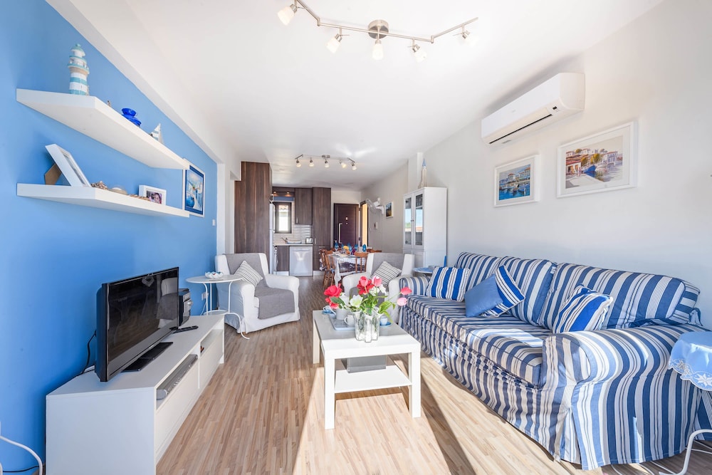 Apartment Dina — 4-Star Luxury Hotel in Protaras, Cyprus