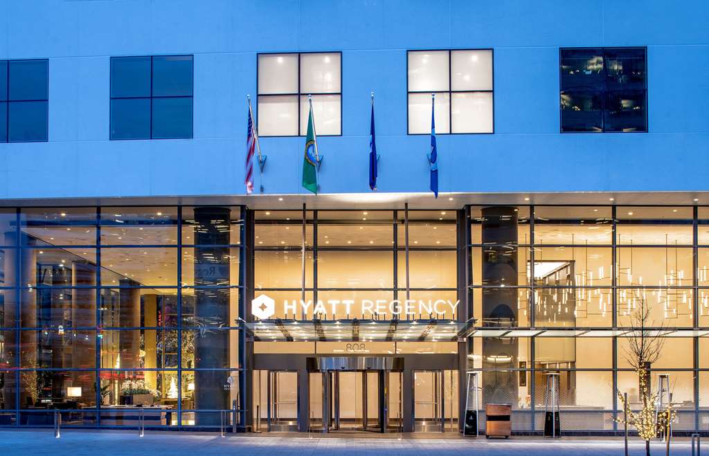 Hyatt Regency Seattle - featured photo