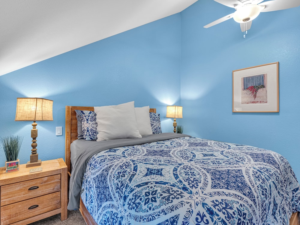 Victorian Inn Elkhart Lake Wisconsin - photo 7