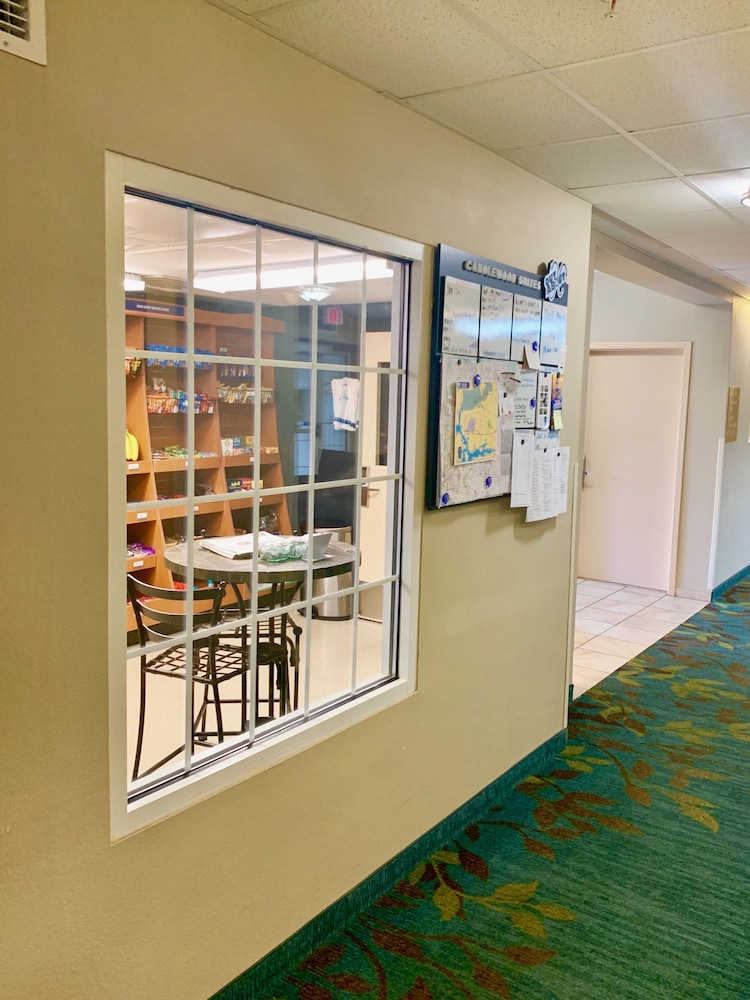 Candlewood Suites Hot Springs by IHG - photo 36