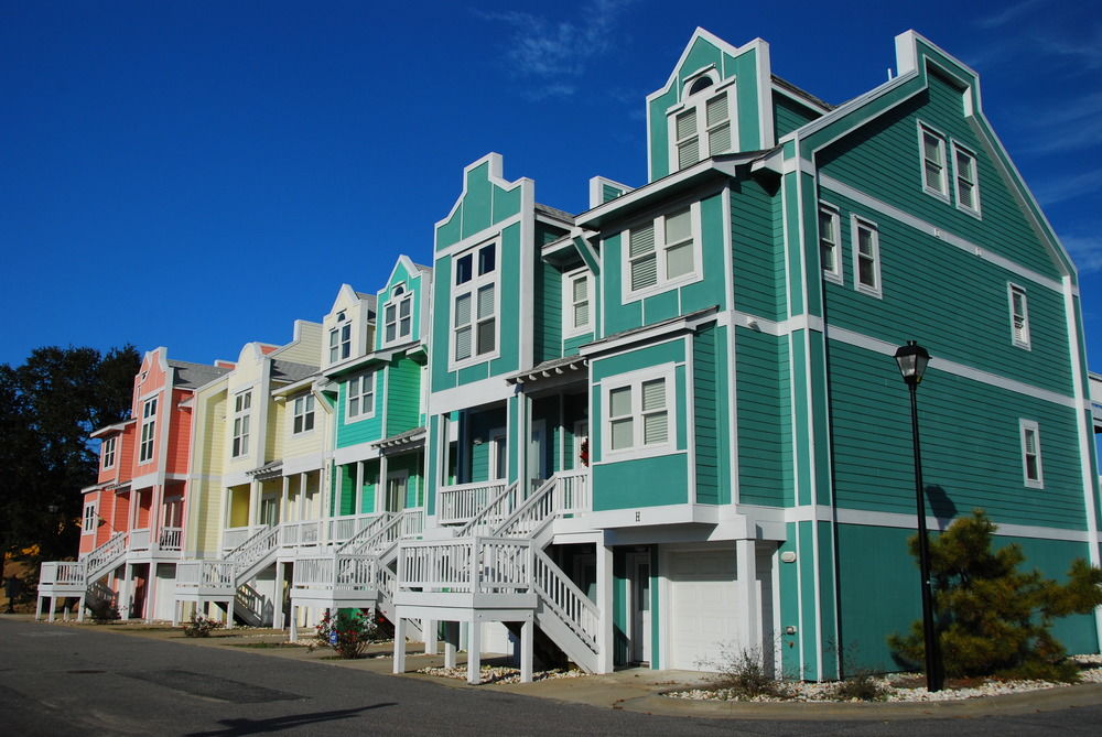 Cambridge Cove at Bermuda Bay by Kees Vacations in Kill Devil Hills, United States