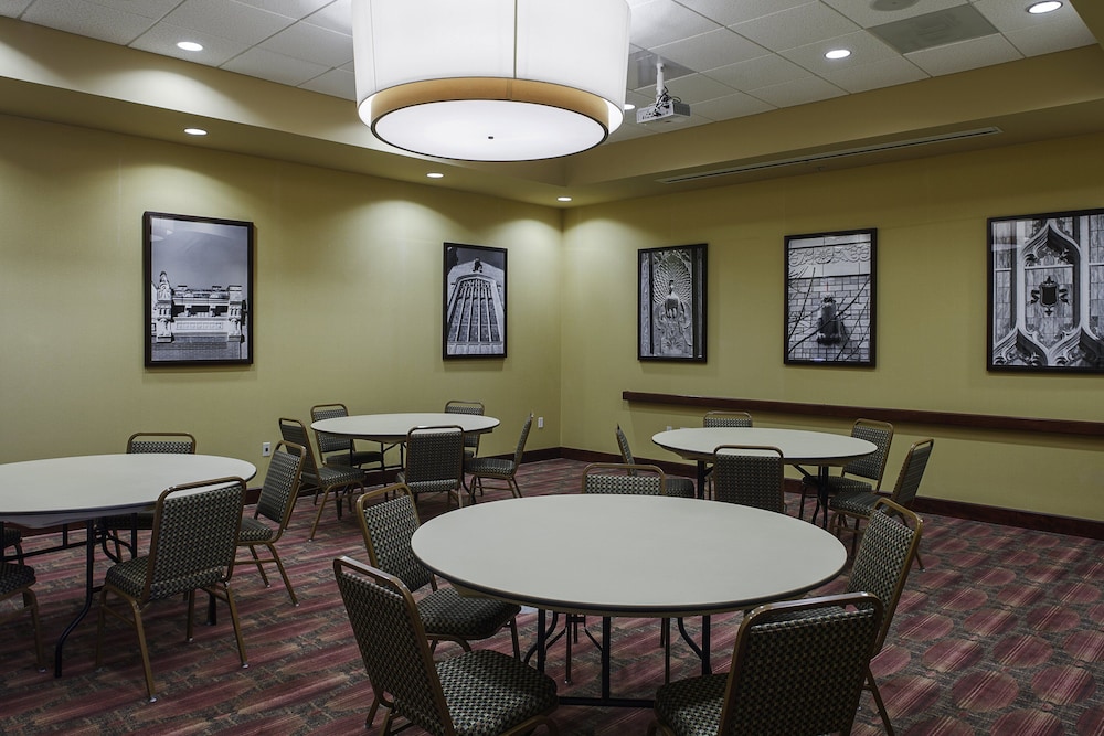 Holiday Inn Ardmore I 35 by IHG - photo 33