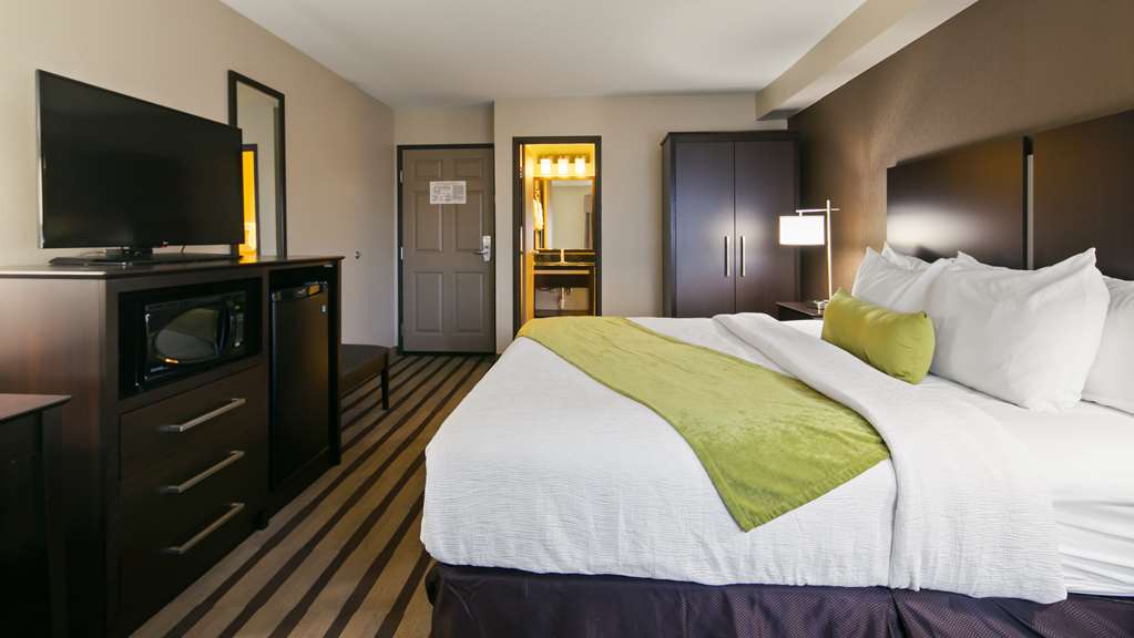 Best Western Harvest Inn & Suites - photo 9