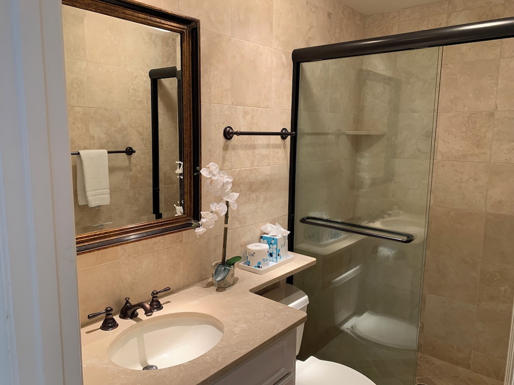1021 Caravel Court at The Sea Pines Resort - photo 8