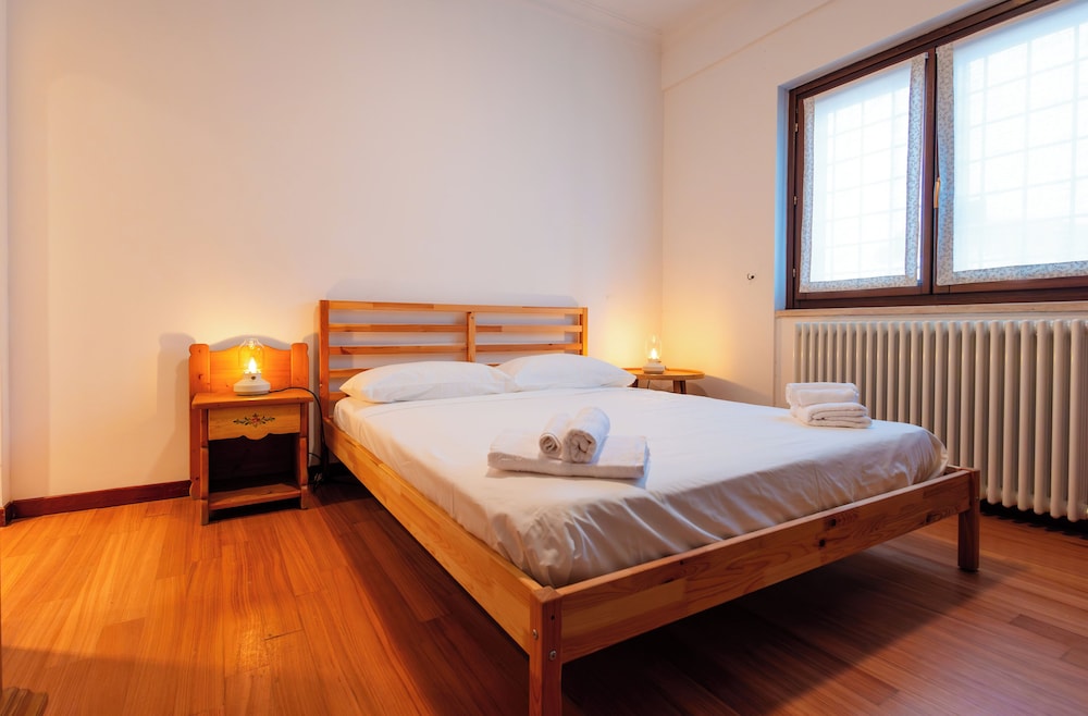 Villa Aureliana — 4-Star Luxury Hotel in Rome, Italy