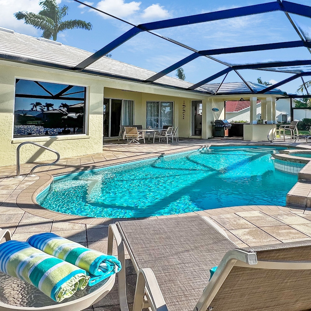 Rosegarden Poolspa And Perfect Water View - photo 20