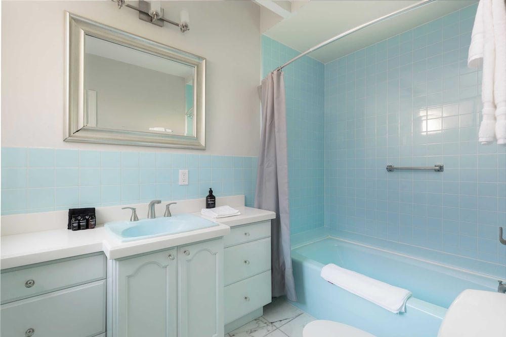 Vista by Avantstay Stunning Estate w Views of the Pacific Ocean Pool & Spa - photo 20