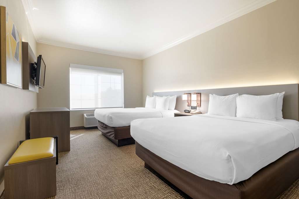 Comfort Suites Oceanside Camp Pendleton Area - photo 44