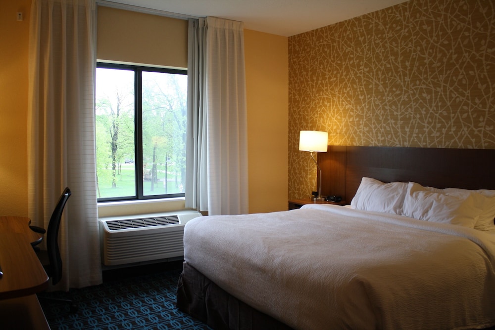 Fairfield Inn & Suites by Marriott Detroit Lakes - photo 18