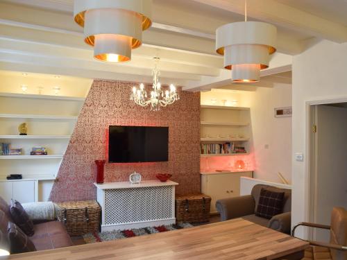 Honeyz Hideaway