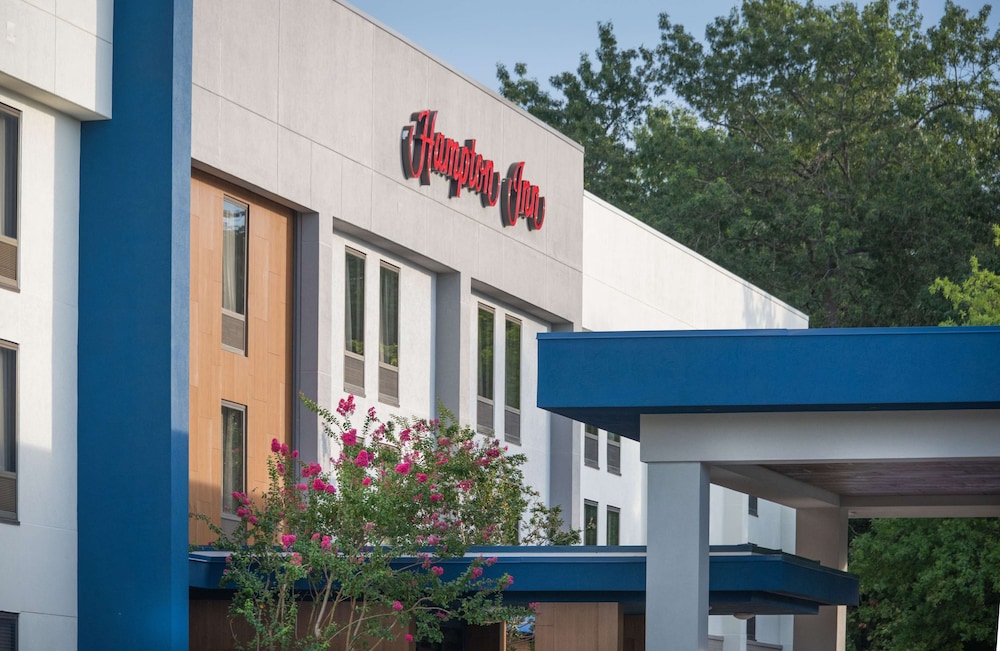 Hampton Inn Waldorf - photo 33