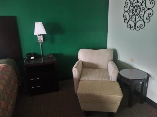 Hearthstone Inn - photo 16