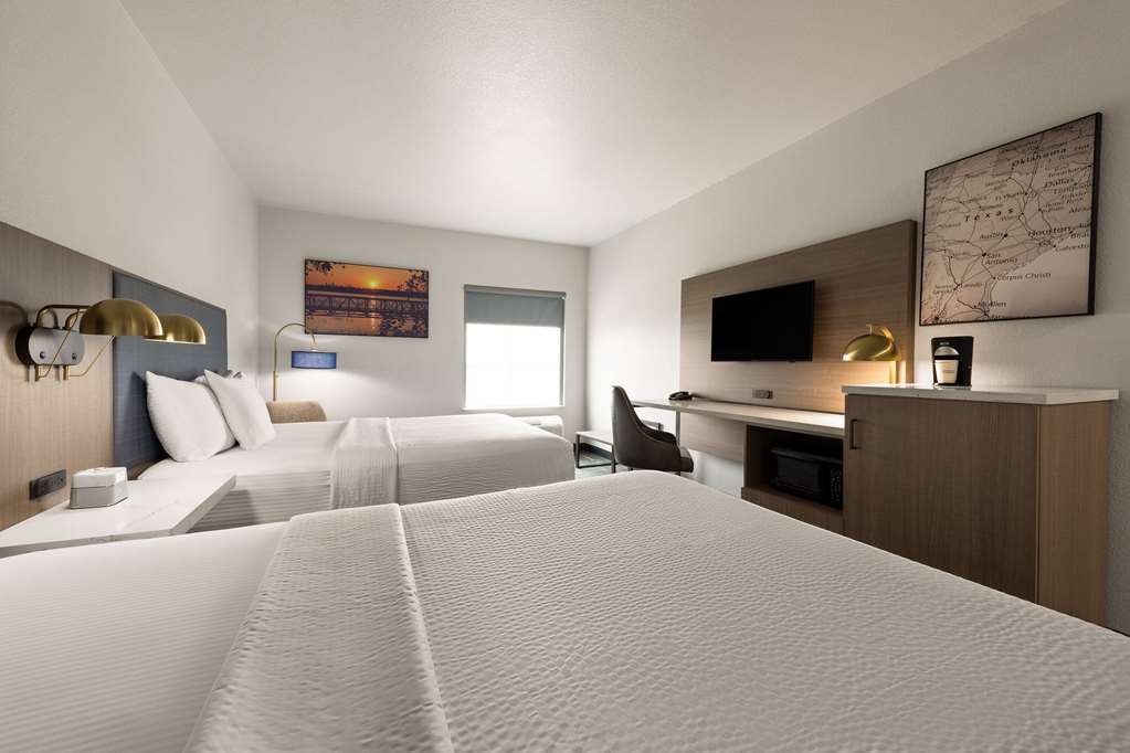 La Quinta Inn & Suites by Wyndham Ft. Worth Forest Hill TX - photo 13