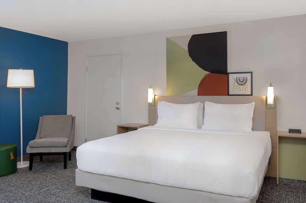 Spark by Hilton Savannah Midtown - photo 11