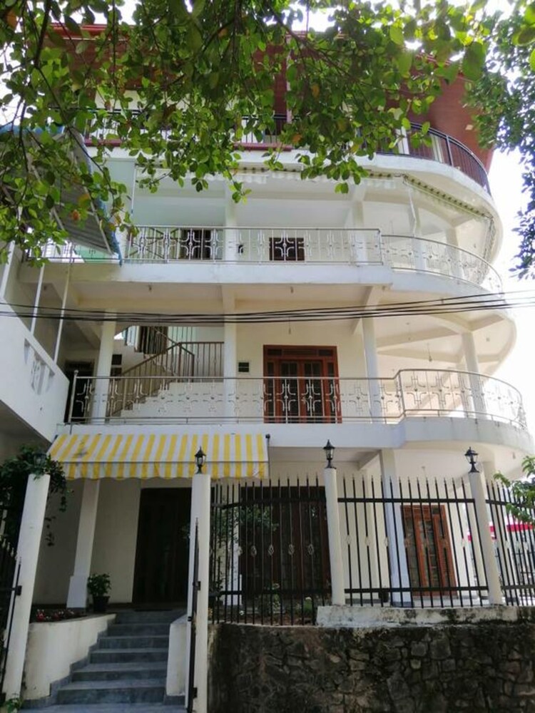 Chef Guru Hotels in Haputale, Sri Lanka