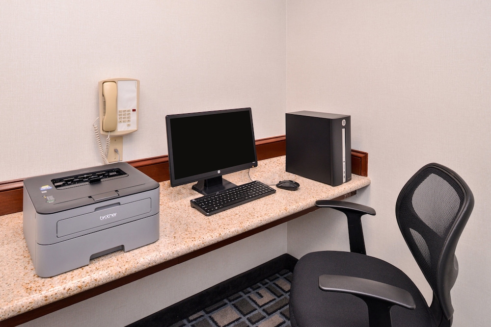 Holiday Inn Express Clanton by IHG - photo 25