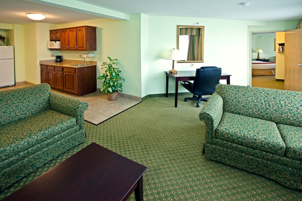 Holiday Inn Express & Suites Scottsburg an IHG Hotel - photo 3