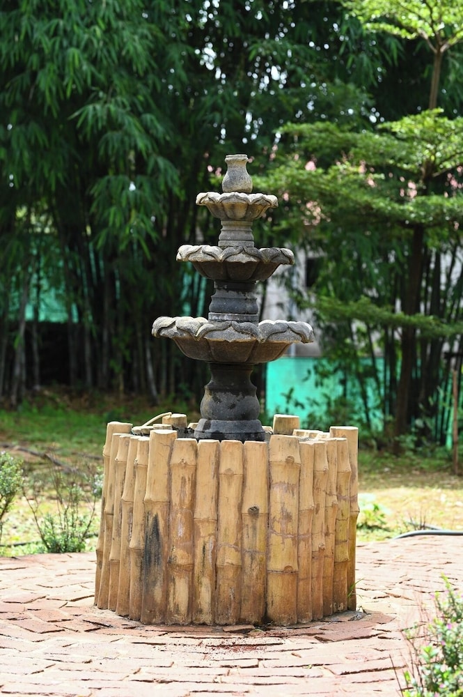 Bamboo and Bricks Resorts - last minute hotel in Pune
